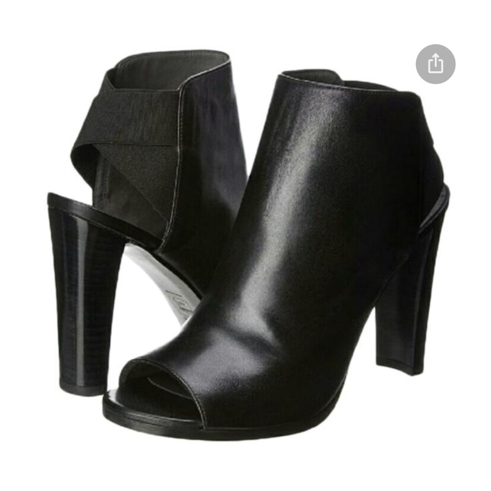 Stuart Weitzman | Hereitis Peep Toe Bootie